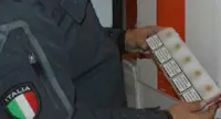Salerno - Sequestrati 7 kg di sigarette di contrabbando al porto e nell'Agro Nocerino-Sarnese