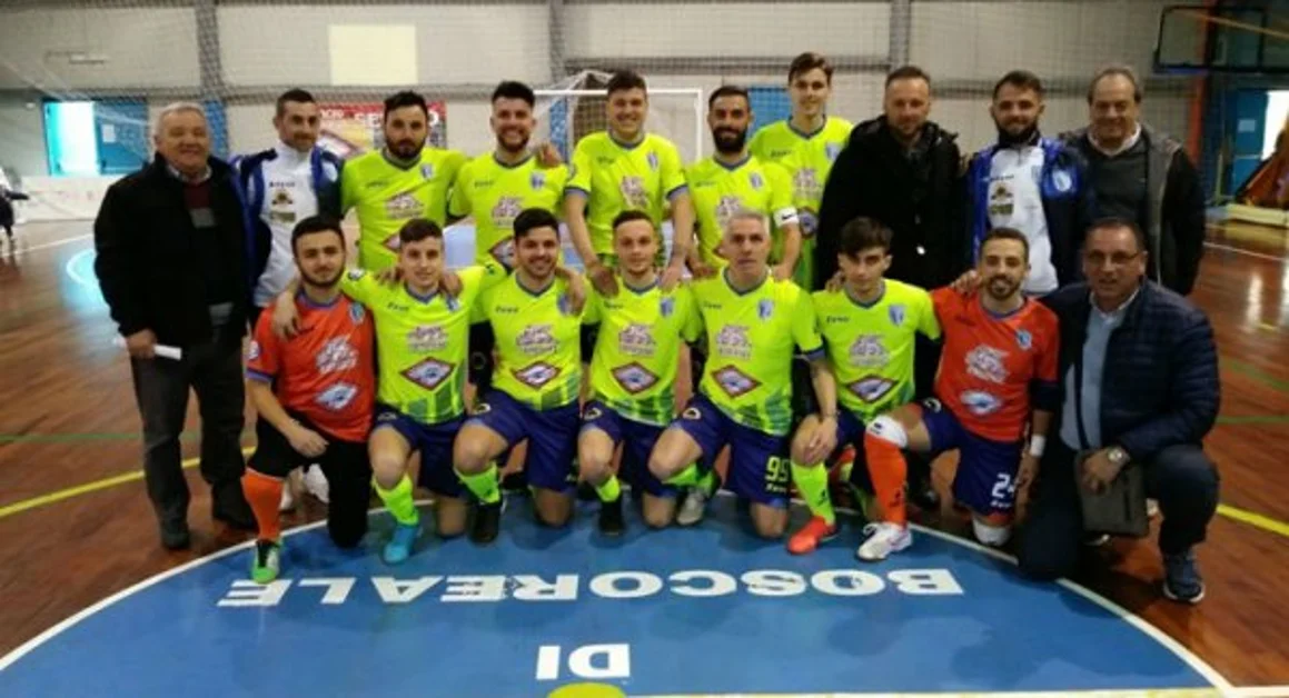 Calcio a 5, l'Oplontina vince e spera nei play-off