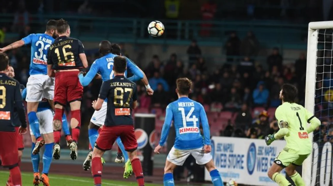 Il Napoli riapre la lotta scudetto, ora è a -2 dalla Juve