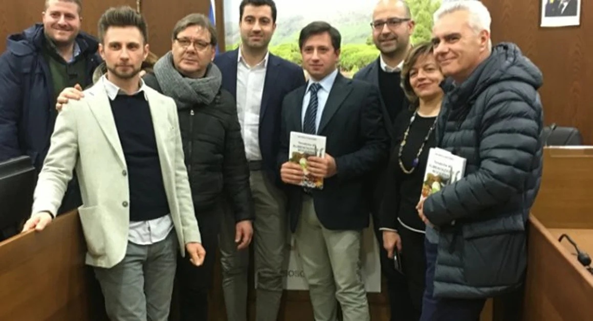 Boscotrecase - Presentazione del libro "Tematiche di alimentazione moderna” del biologo Valerio D'Antonio