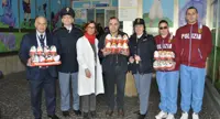 Napoli - Polizia di Stato dona uova di Pasqua ai bambini ricoverati al Santobono
