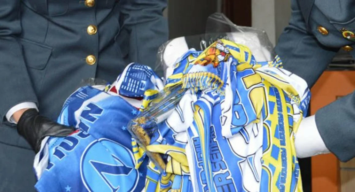 Pagani (SA) - Sequestrato opificio, produceva gadgets di Napoli, Juve e Milan contraffatti