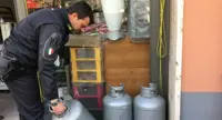Avellino - Sequestrate in pieno centro cittadino bombole con 700 kg di gpl