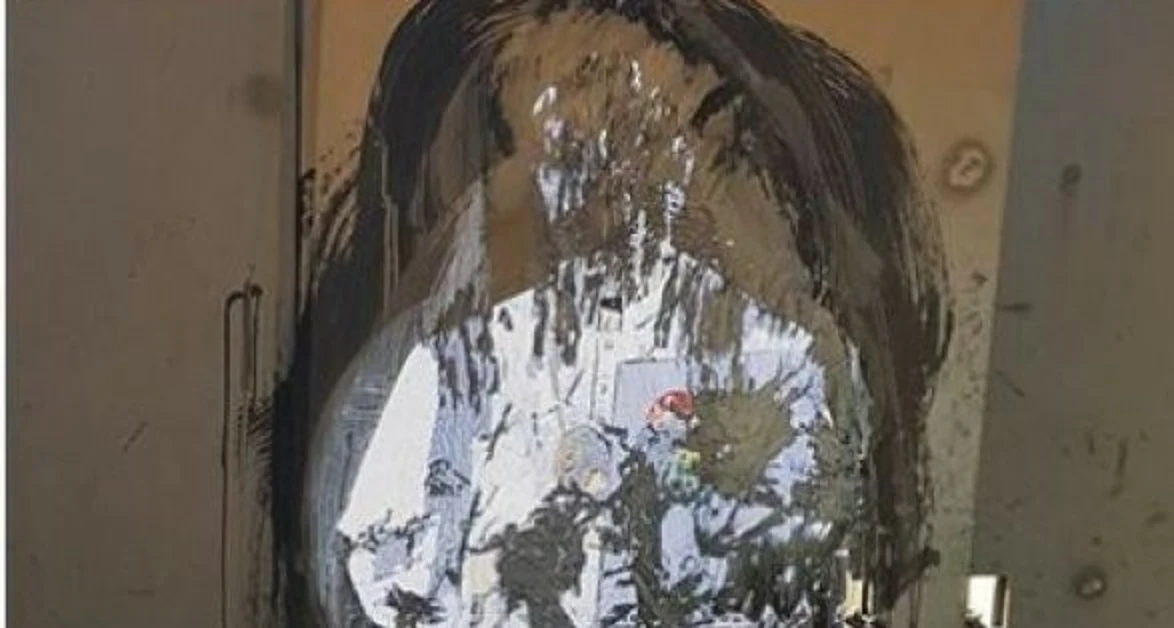 Pompei - Gay pride e l'opera con Papa Francesco cancellata, parla il sindaco Amitrano