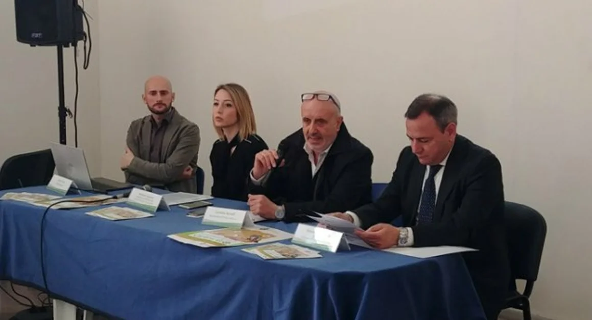 Torre Annunziata - Raccolta differenziata, i bambini per una città più pulita 