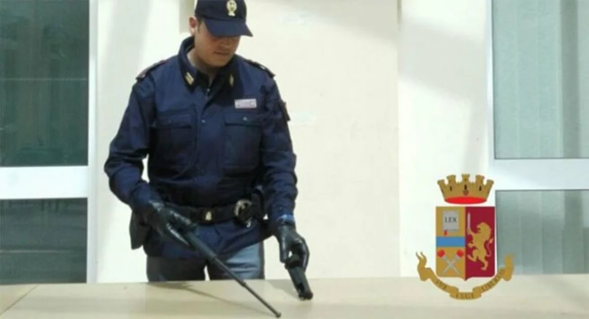 Castellammare - Allo stadio con un manganello, denunciato tifoso pugliese