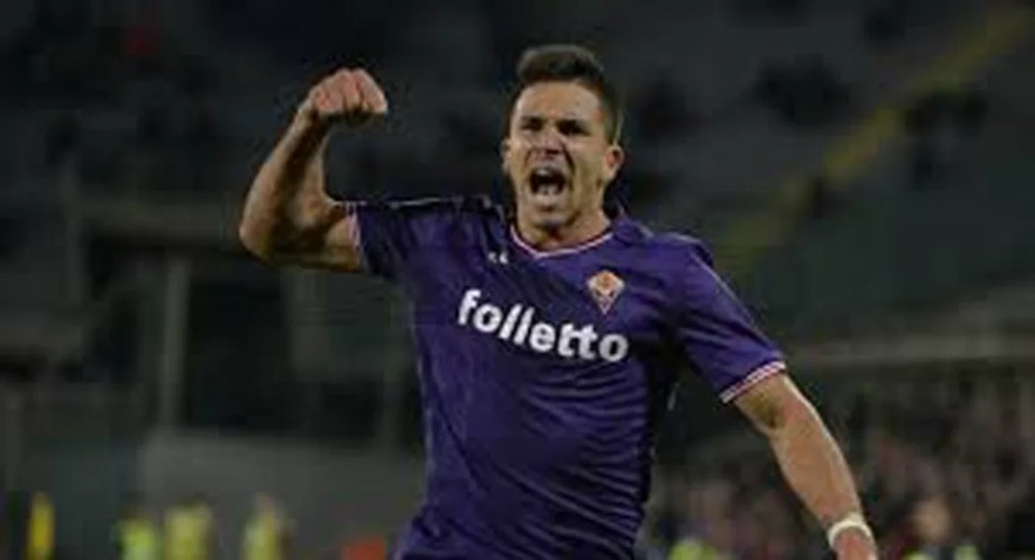 Il Napoli esce sconfitto per 3 a 0 dal Franchi di Firenze e dice addio allo scudetto