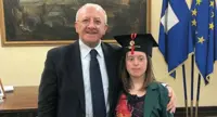 Napoli - Affetta dalla sindrome di Down, si laurea con 110 e lode: i complimenti del presidente De Luca