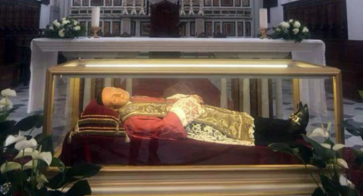 Torre del Greco - Il Beato Vincenzo Romano sarà Santo il 14 ottobre. Fedeli in festa