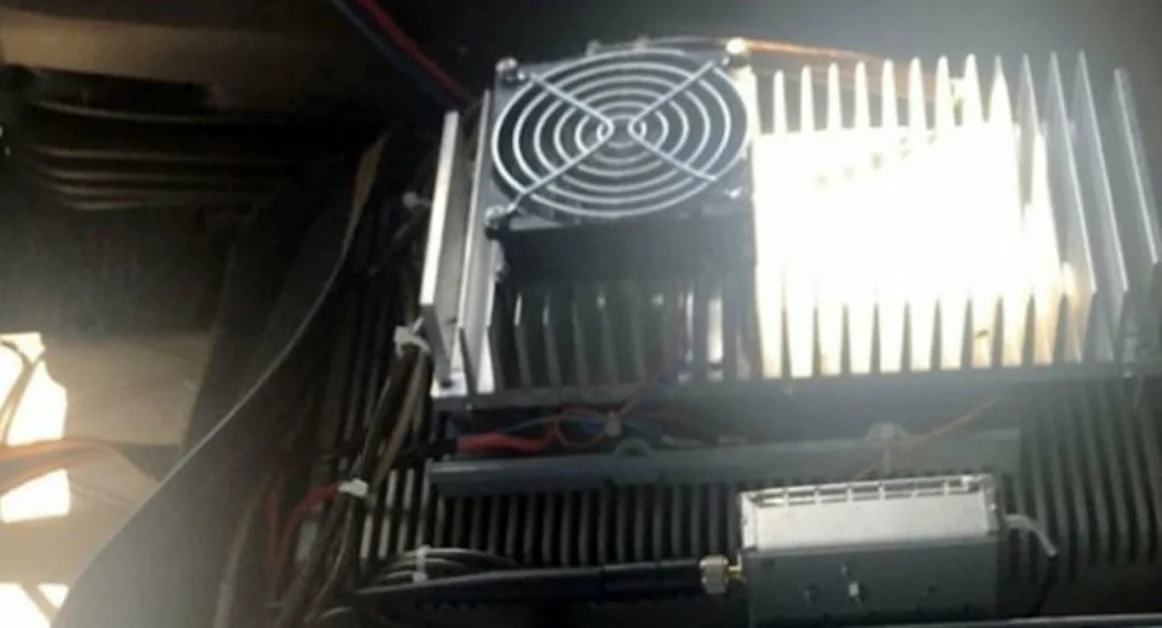 Casoria (NA) - Veicolo industriale rapinato insieme al suo carico, due persone denunciate per ricettazione