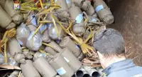 Trasportava nel furgone 50 kg di materiale esplodente, denunciato conducente