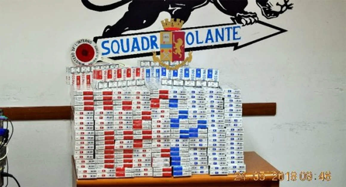 Torre del Greco - In casa aveva 32 kg di sigarette di contrabbando, arrestato