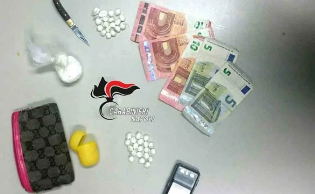 Oltre 40 grammi di cocaina, un arresto a Boscoreale. Commerciante denunciato a Trecase