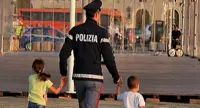 Salerno - Si imbarca su una nave per raggiungere il fratello a Palermo, 12enne trovato dalla Polizia