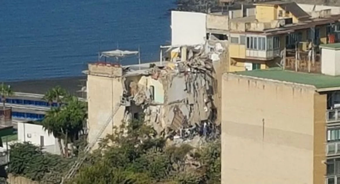 Torre Annunziata - Crollo Rampa Nunziante, le precisazioni dell'avv. Lafranco su alcuni sms