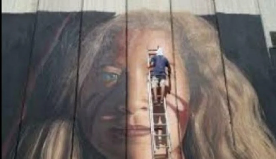 Quarto - Lo street artist Jorit fermato in Israele, il Comune si mobilita