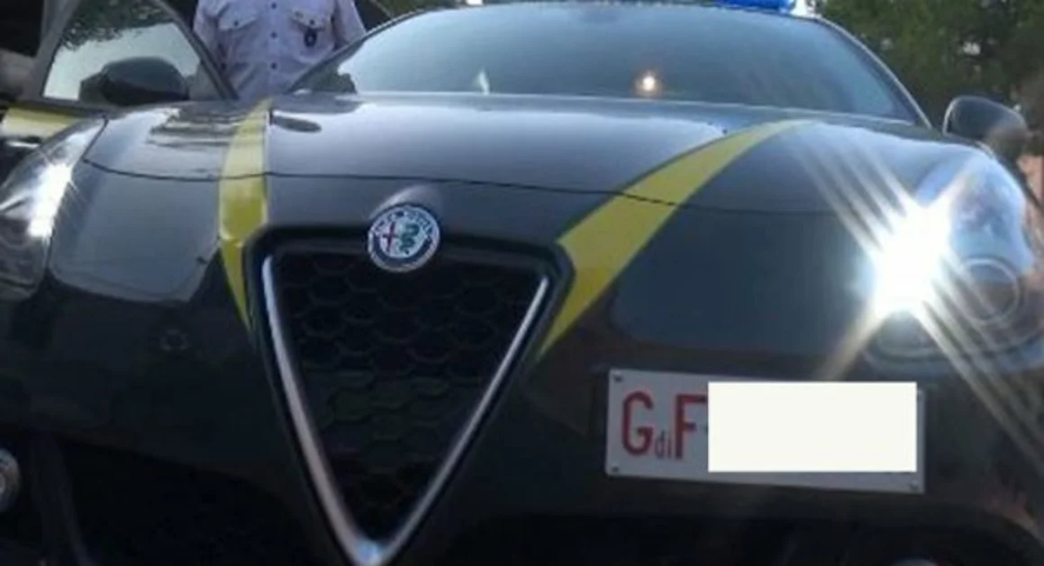 Caserta - Evasione fiscale, sequestrati beni a casa di cura e legale rappresentante società