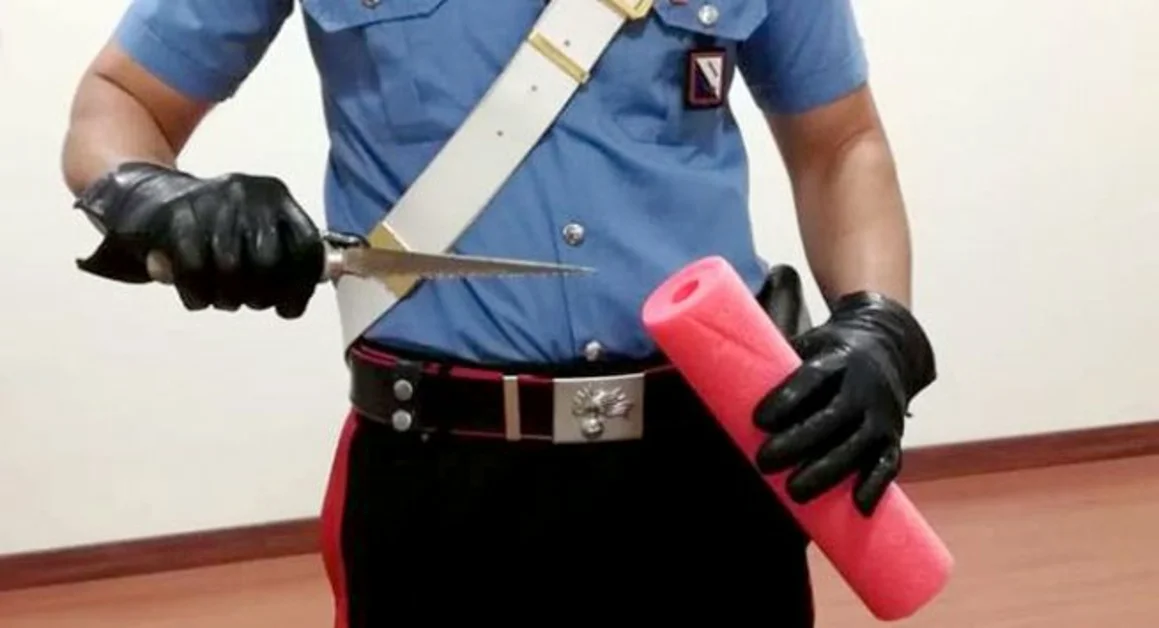 Portici -"Troppe trattenute sulla pensione", minaccia dipendente INPS con un seghetto