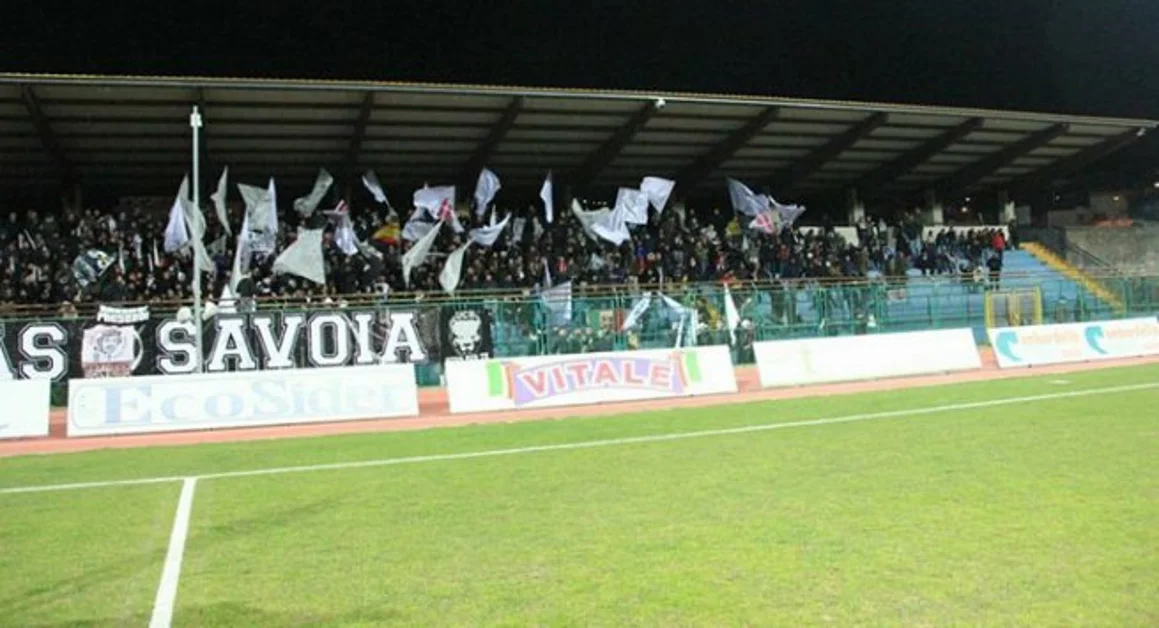 Coppa Italia, il Savoia "mette all'angolo" il Gragnano: show al Giraud di Torre Annunziata