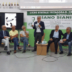 Torre Annunziata - Il messaggio autorevole dei liceali: «Giancarlo vive con noi»