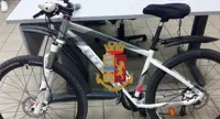 Napoli - Spacciava droga in bicicletta, pusher arrestato a Secondigliano