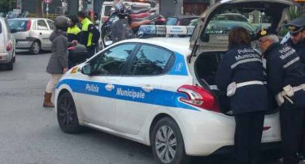 Pompei prestazioni a pagamento della polizia municipale, approvato ... Della polizia