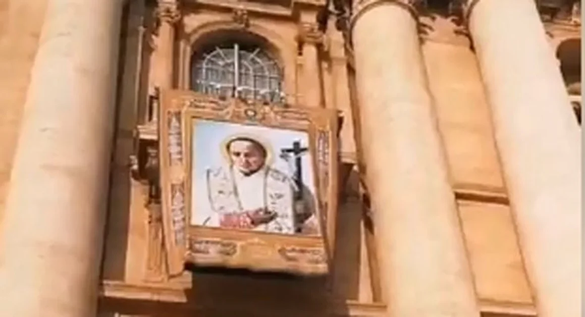 Torre del Greco - Vincenzo Romano proclamato Santo. Città in festa