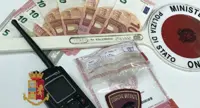 Napoli - In una busta 11 dosi di eroina, arrestato pusher a San Giovanni a Teduccio