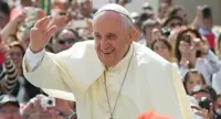 Pompei - Cinquanta senzatetto a pranzo con Papa Francesco