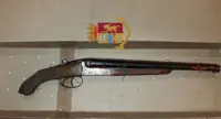 Napoli - Polizia trova fucile rubato nel 2015