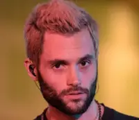 Dieci anni di Gossip Girl: Dan Humphrey – Penn Badgley ecco com'è