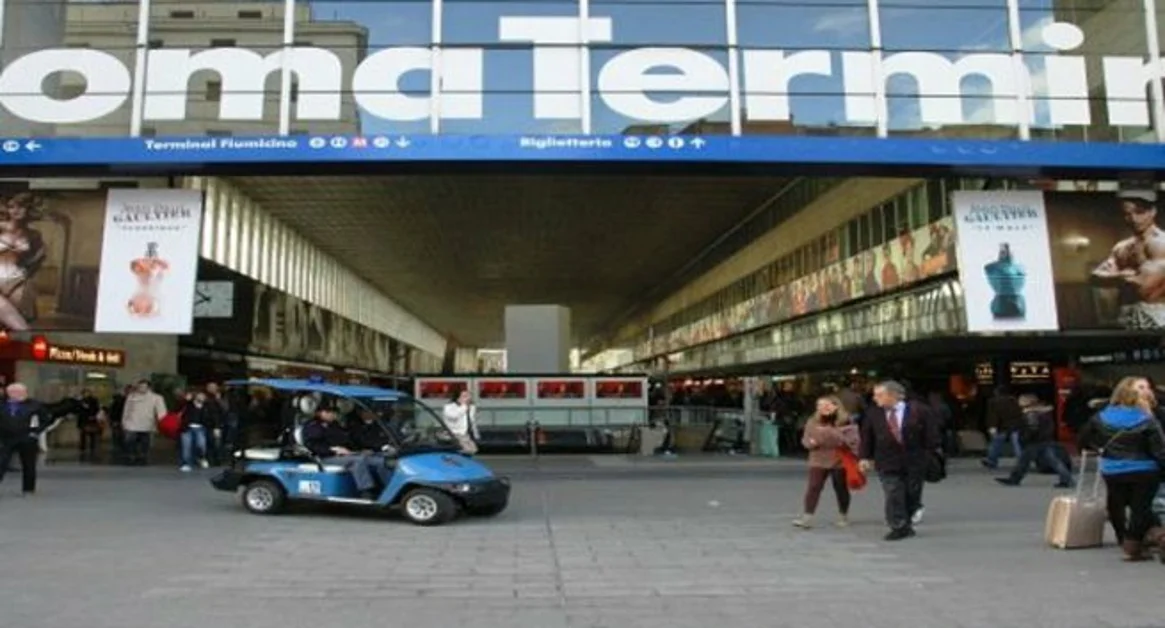 Torre del Greco - Si allontana da casa per incontrare a Roma il fidanzatino, ritrovata 15enne