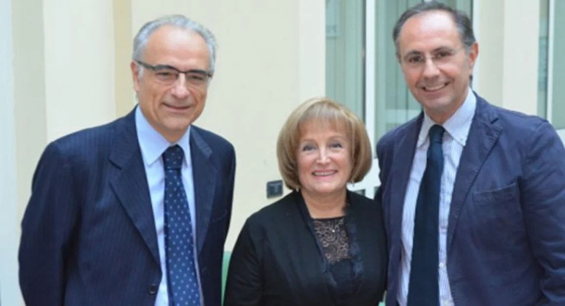 Torre Annunziata - Trentasei anni in Polizia, va in pensione la signora Marianeve Oliva