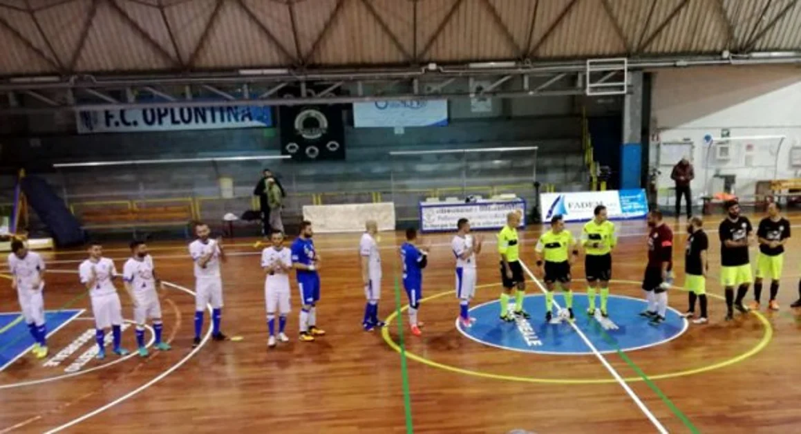 Calcio a 5, l'Oplontina chiude il girone di andata con una vittoria