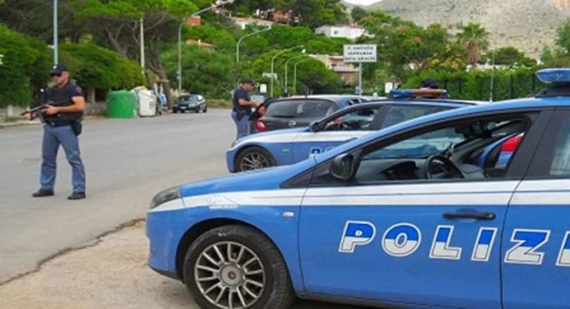 Benevento - Forano pneumatici dell'auto e derubano coppia di coniugi: arrestati