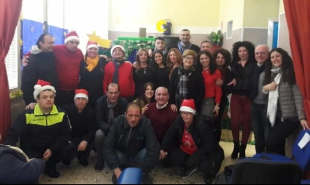 Torre Annunziata - La magia del Natale con i pazienti del Centro di Salute Mentale