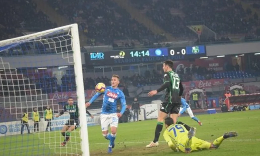 Coppa Italia, Napoli ai quarti. Battuto 2-0 il Sassuolo