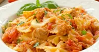 Pasta al sugo di tonno