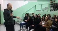 Torre Annunziata - Al Liceo Pitagora-Croce lo scrittore Rosario Esposito La Rossa racconta la sua Scampia