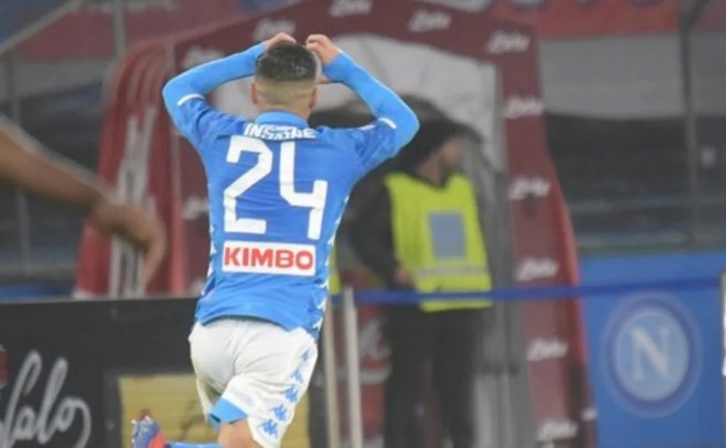 Napoli show, la Samp sconfitta 3-0. Gli azzurri tornano belli