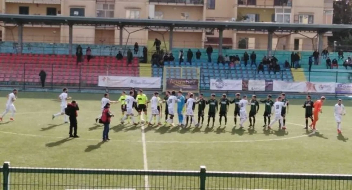 Savoia-Bitonto, tante occasioni ma solo un pari