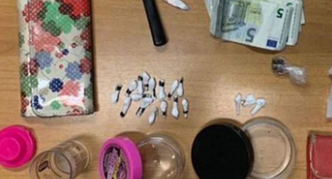 Pozzuoli (NA) - Confezionavano droga, arrestati due giovanissimi