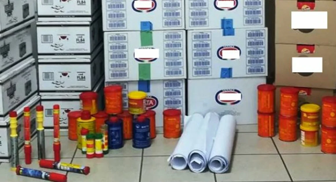 Taranto-Savoia, controlli Digos allo stadio "Iacovone": trovati fumogeni e striscione offensivo verso i torresi