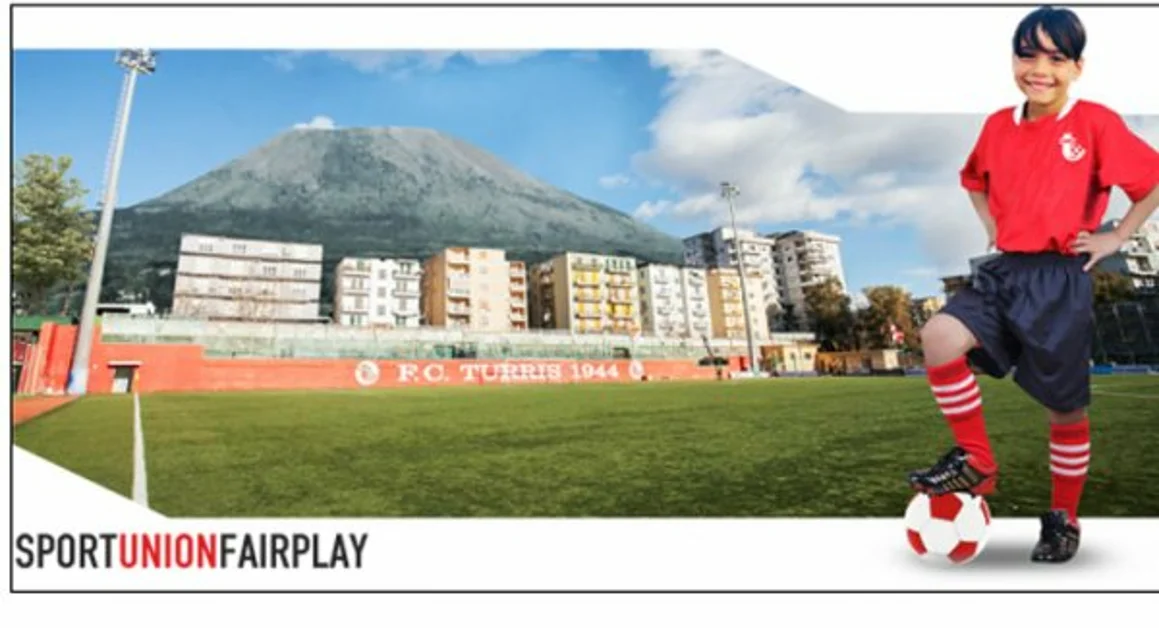 Il calcio giovanile internazionale alla Vesuvio Cup a Torre del Greco