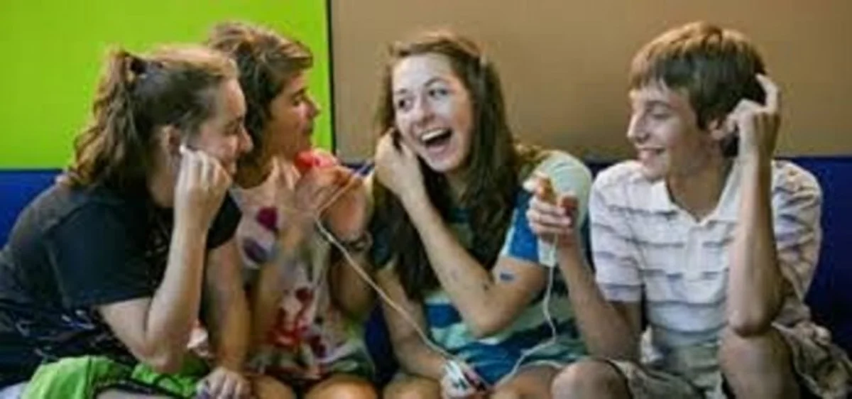 Torre Annunziata - "+Kespazio Giovani", laboratori gratuiti di canto, musica e teatro