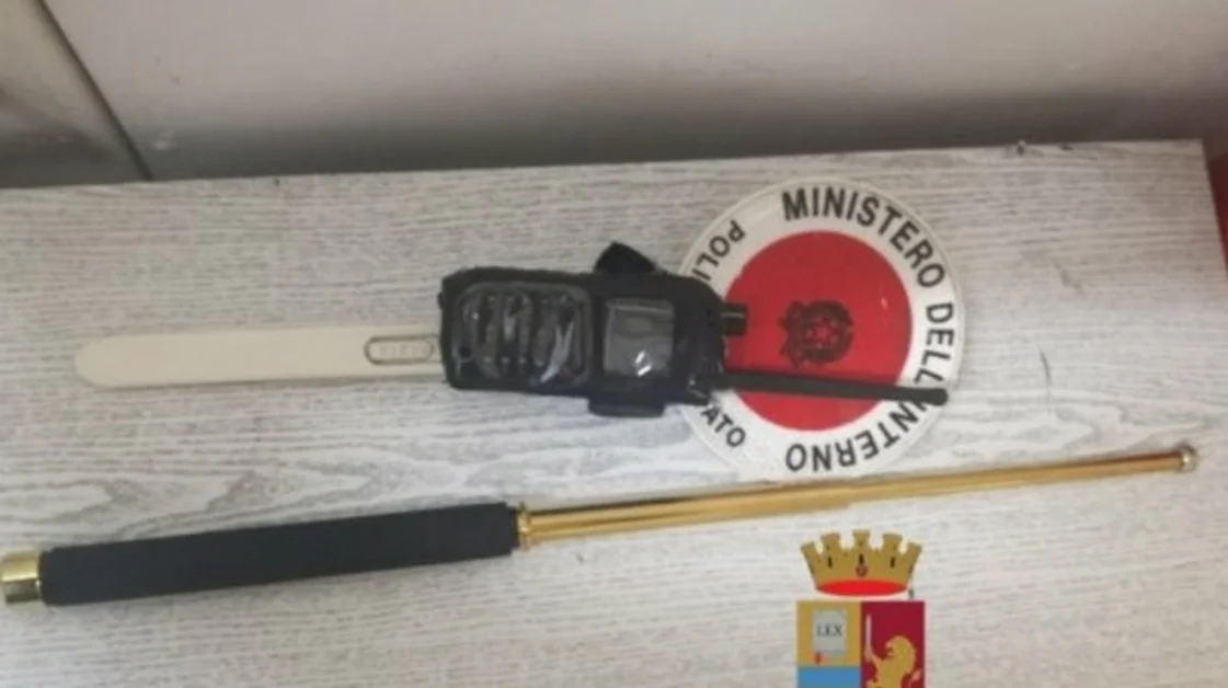 San Giorgio a Cremano - Fermato in strada con un manganello, denunciato 19enne