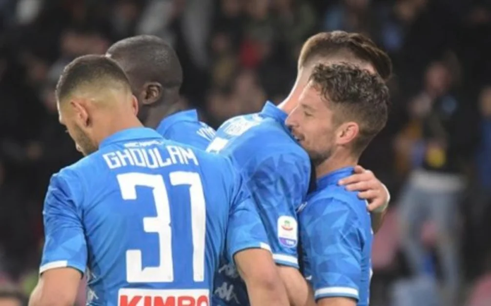 Il Napoli fa ancora flop, solo un pari contro il Genoa