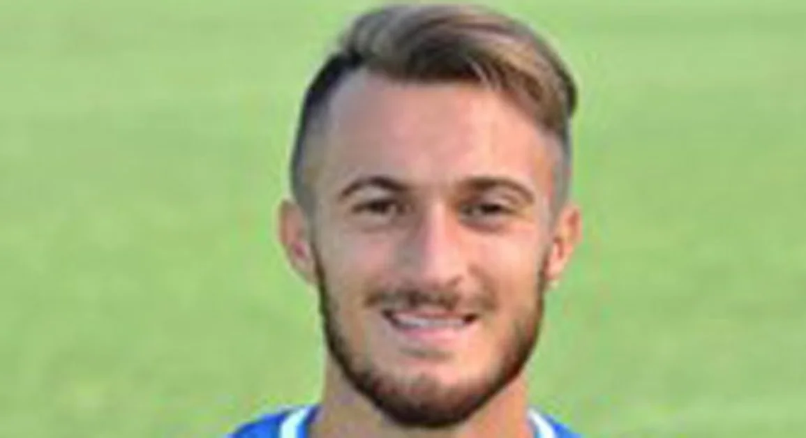 Alfredo Donnarumma, capocannoniere di serie B con 25 reti, riporta il Brescia in serie A 