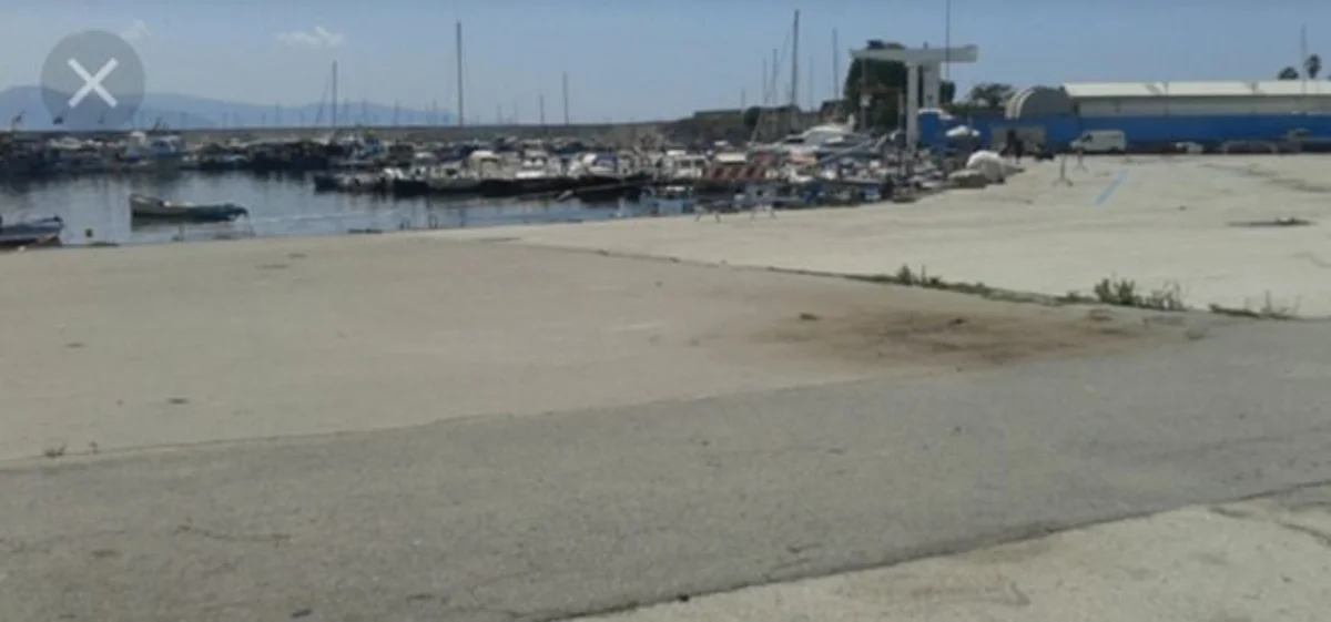 Torre Annunziata - Darsena dei pescatori, il bando per trasformarla in area ristorazione