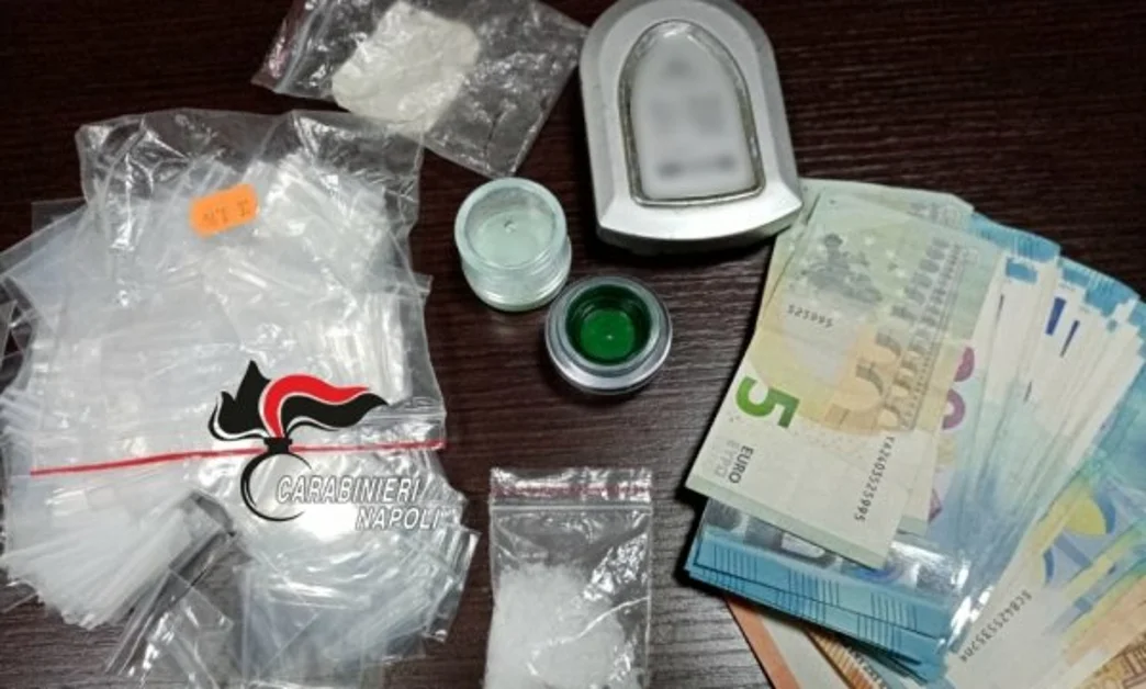 Terzigno - Droga sintetica in camera da letto, arrestata coppia di cinesi